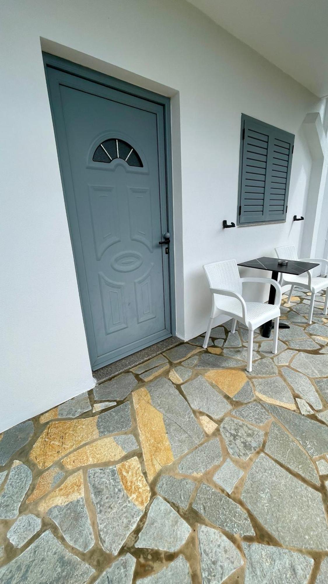Tasos Rooms Himarë Exterior foto