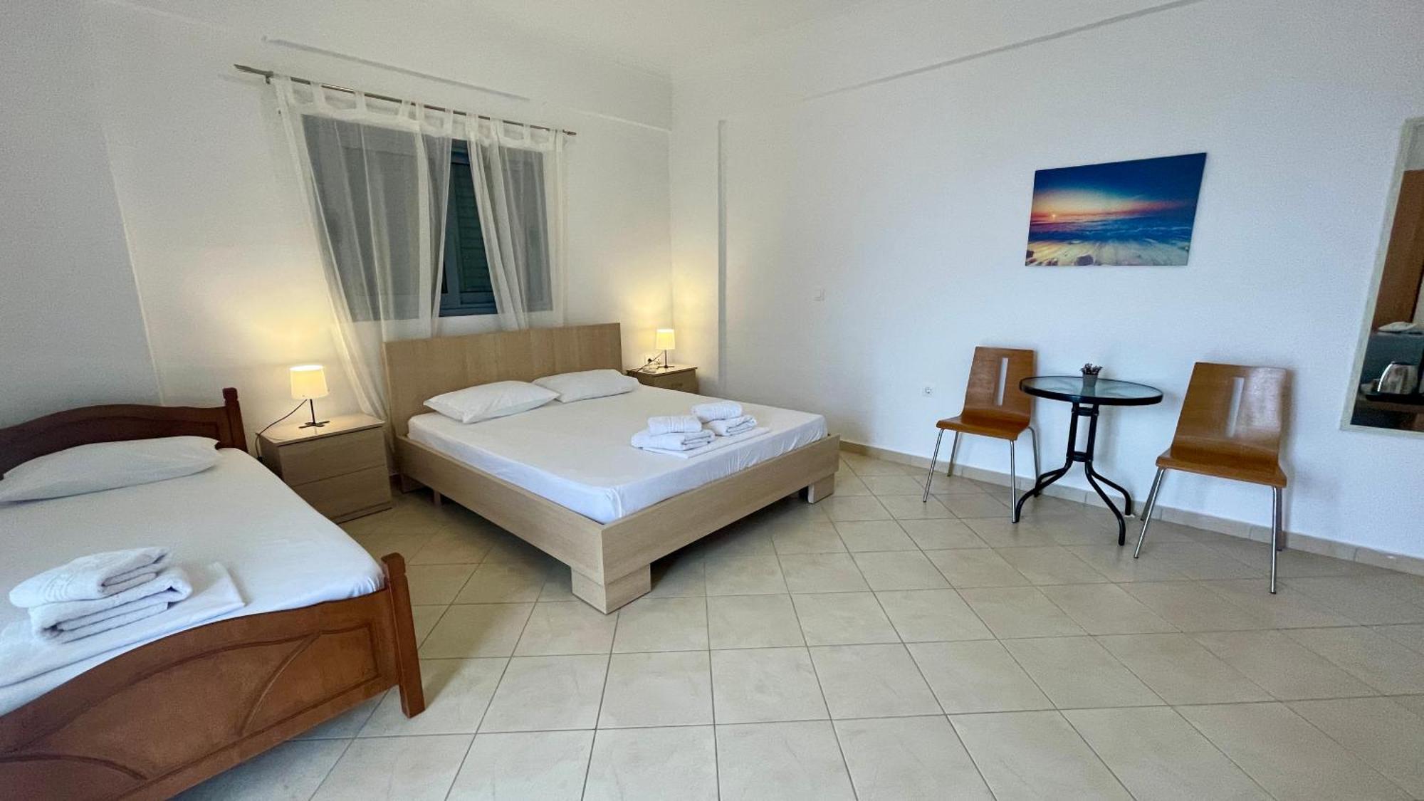 Tasos Rooms Himarë Exterior foto